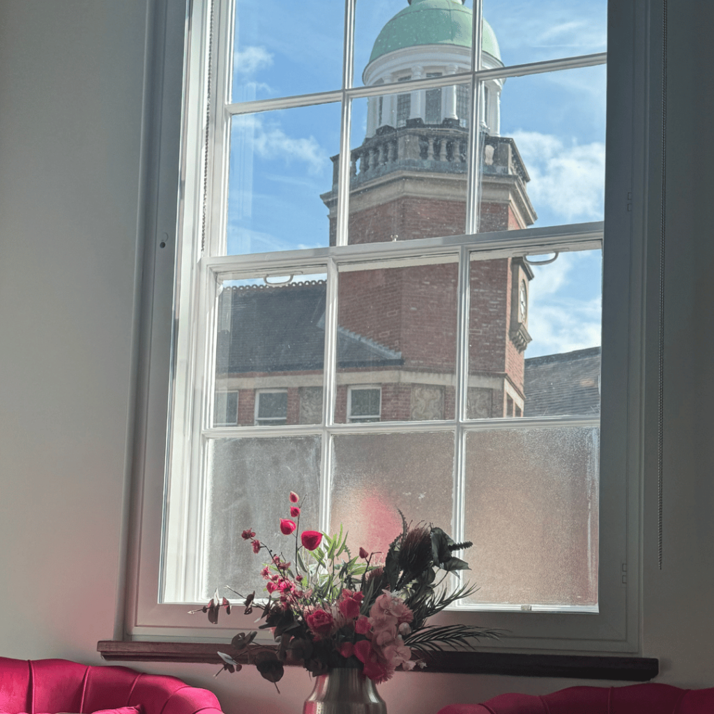 New patient consultation at Bromley & Chislehurst Chiropractic with chiropractor West Wickham explaining posture and spinal assessment